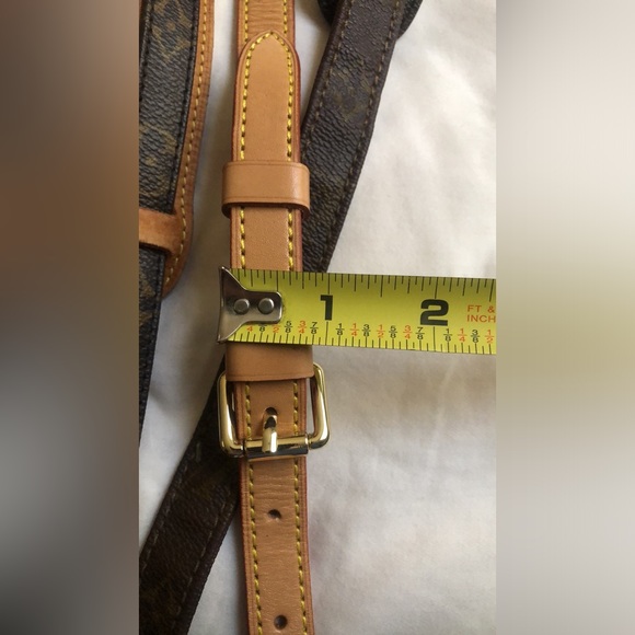 LOUIS VUITTON Replacement Vachetta Leather Shoulder Strap with LV Clasps - Picture 9 of 15